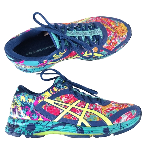 asics womans sneakers